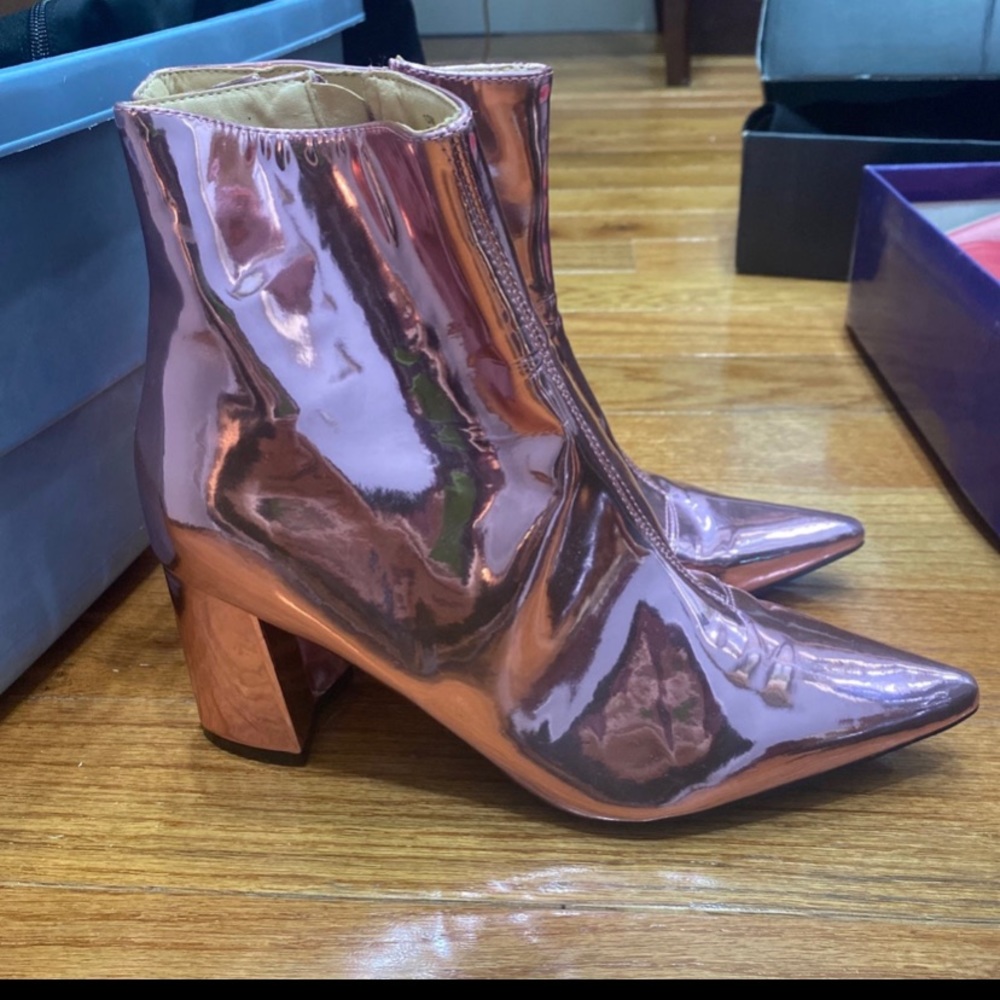 Cape robbin boots